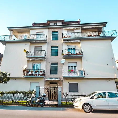 Belgrado Apartment, A Due Passi Dal Mare Rif A138 * Σαν Μπενεντέτο ντελ Τρόντο