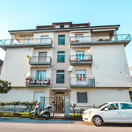 Belgrado A Due Passi Dal Mare Rif A138 * San Benedetto del Tronto