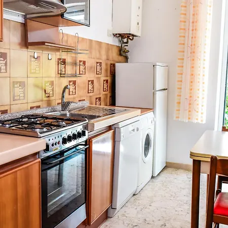 Belgrado A Due Passi Dal Mare Rif A138 Apartment